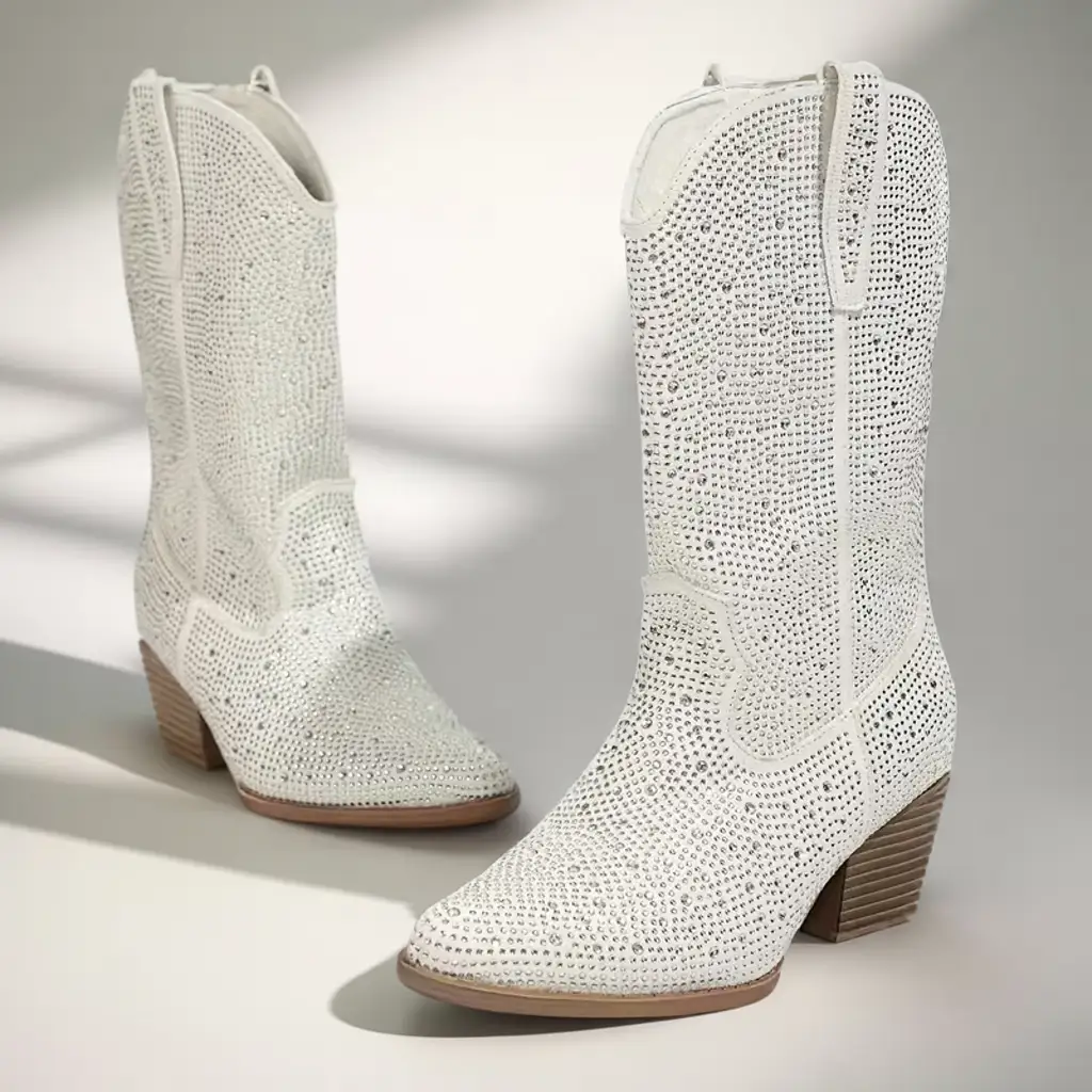 FOMOTI Women’s Vintage Western Boots, White Pointed Toe, Mid-Heel Zip 3 women cowboy boots